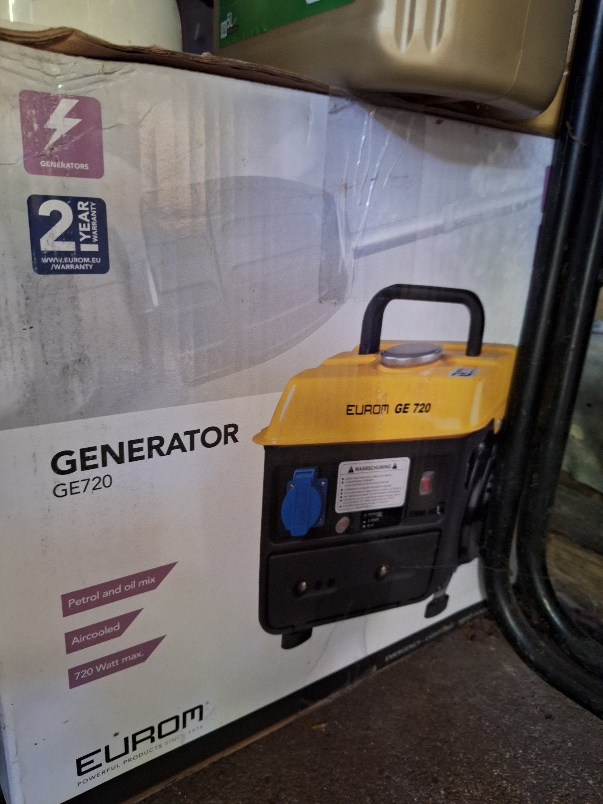 Eurom GE 720 Generator - Nieuw in doos, nooit ge, Doe-het-zelf en Verbouw, Motoren, Ophalen of Verzenden, Nieuw, Benzinemotor
