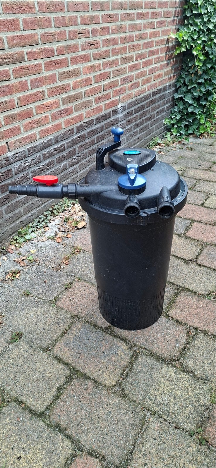Drukfilter vijver, Ophalen, Gebruikt