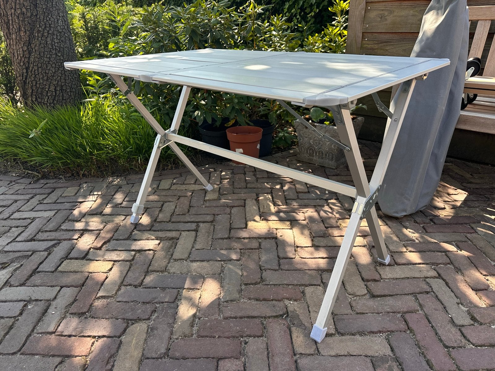 Compacte opvouwbare campingtafel voor 4 personen, Caravans en Kamperen, Kampeermeubelen, Ophalen, Zo goed als nieuw, Campingtafel