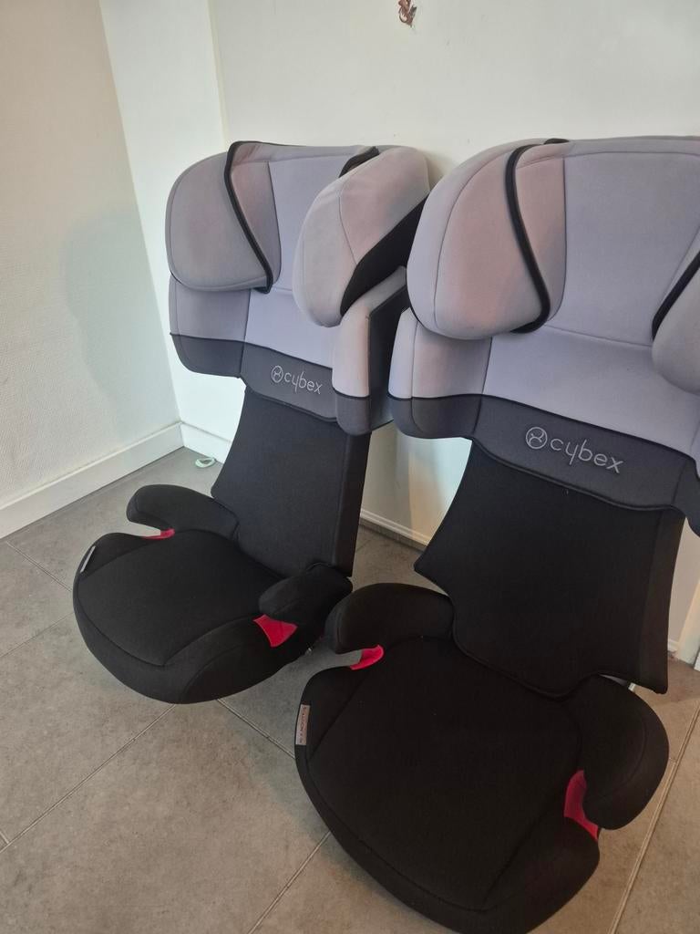 2 Cybex autostoelen - Ideaal voor meerdere auto', Overige merken, 15 t/m 36 kg, Verstelbare rugleuning, Ophalen of Verzenden