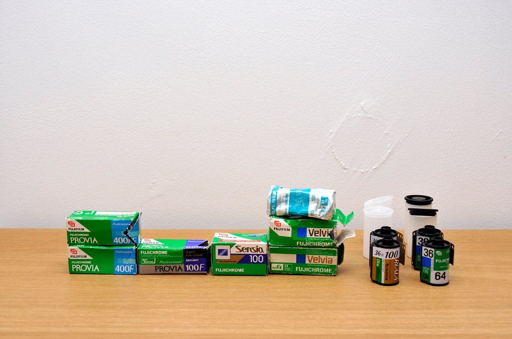 Expired Fijifilm rolletjes, verschillende soorten., Ophalen, 35mm film