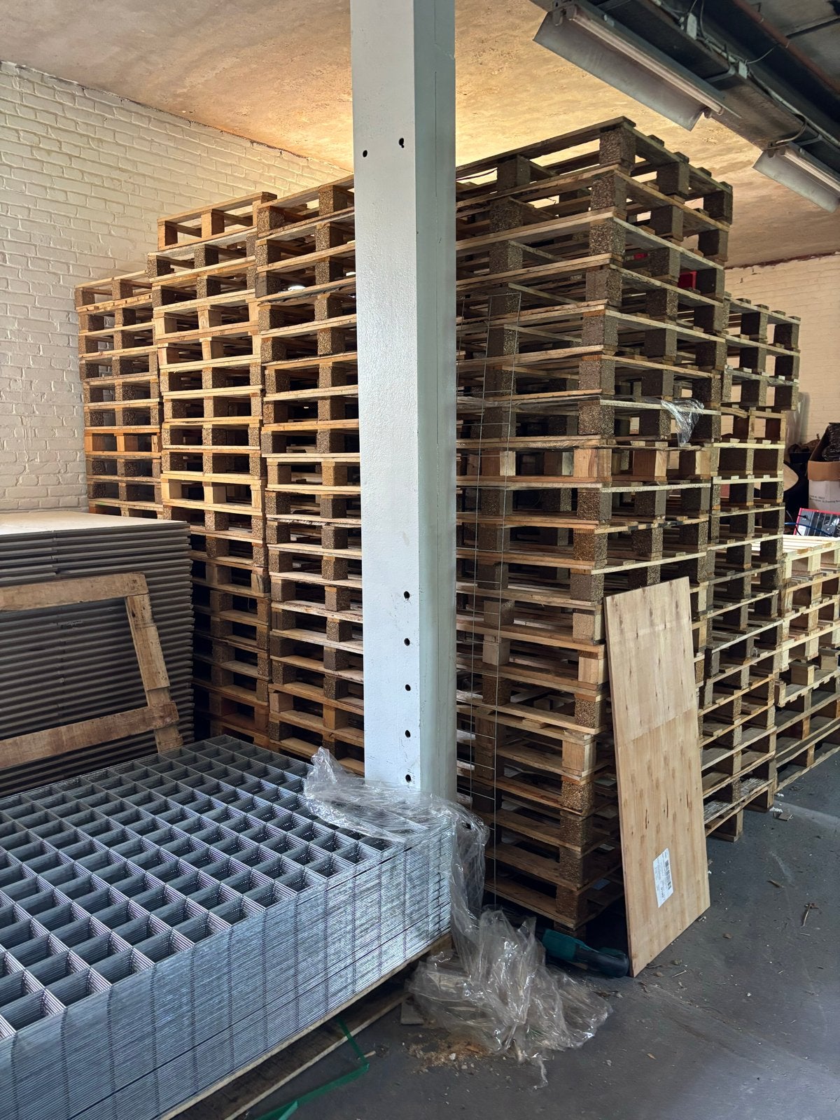 Partij van 100 gebruikte pallets 80x80 cm, Ophalen, Zo goed als nieuw, 50 mm of meer, Pallet