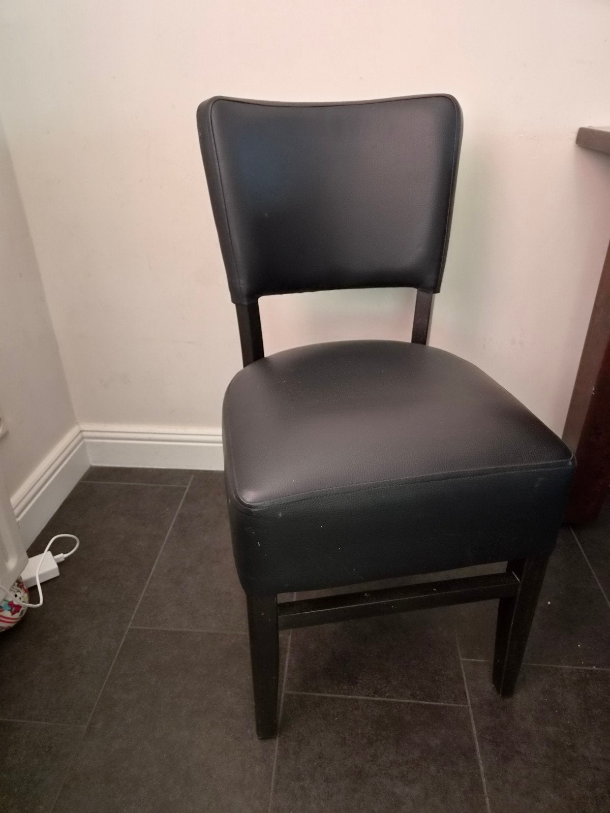 4 Eettafel Stoelen Zwart, Huis en Inrichting, Stoelen, Ophalen, Zwart, Vier