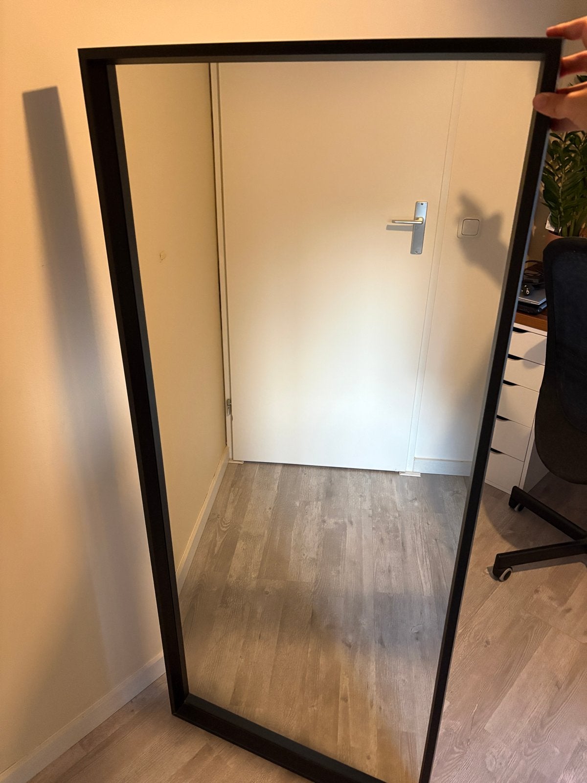 IKEA Nissedal spiegel - Zwart, 65x150 cm, Huis en Inrichting, Woonaccessoires | Spiegels, Ophalen, Gebruikt, 100 tot 150 cm, Rechthoekig