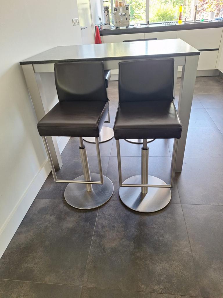 KFF Glooh barstoelen met rugleuning - donkerbruin leer (4 st, Ophalen, In hoogte verstelbaar, 60 tot 90 cm, Leer