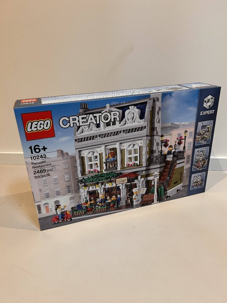 Lego creator Parisian Restaurant - 10243, Kinderen en Baby's, Lego, Nieuw, Ophalen of Verzenden, Ongeopend/sealed
