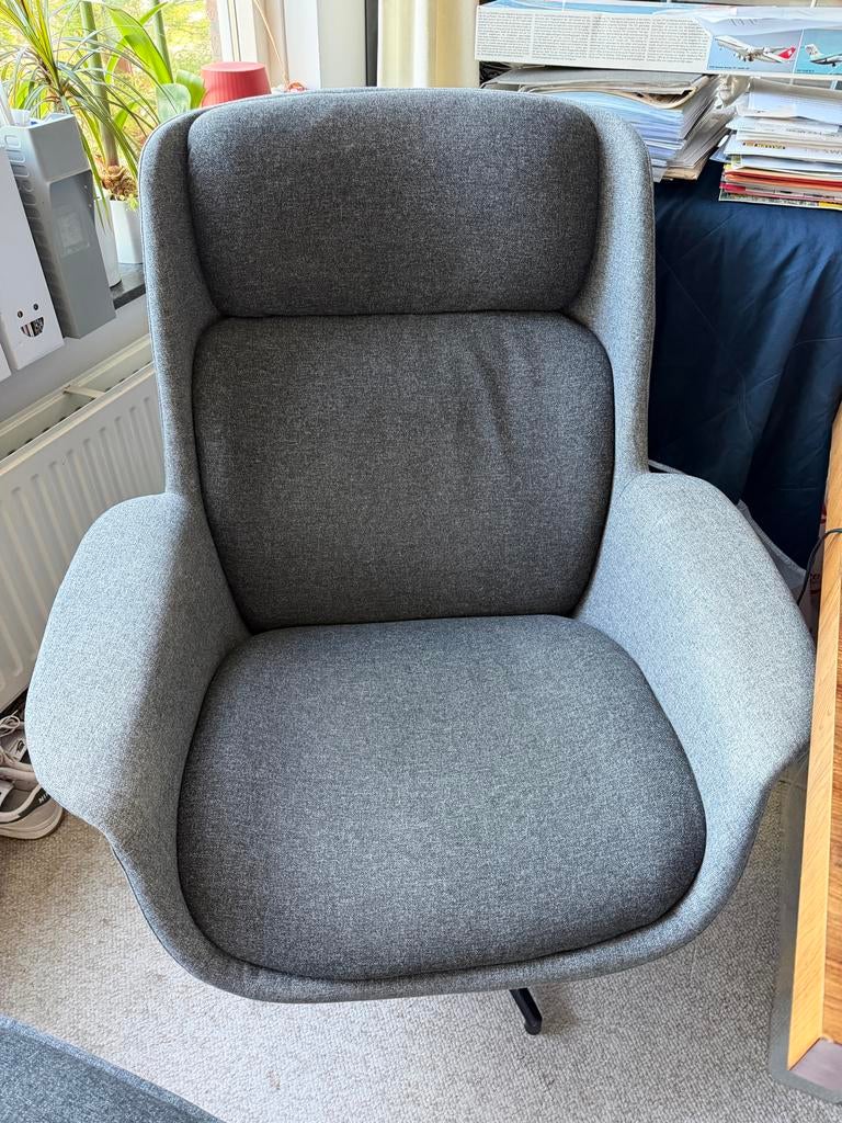 IKEA Äleby draaifauteuil - Comfortabel en stijlvol, Huis en Inrichting, Fauteuils, Ophalen, Zo goed als nieuw, Stof, 75 tot 100 cm
