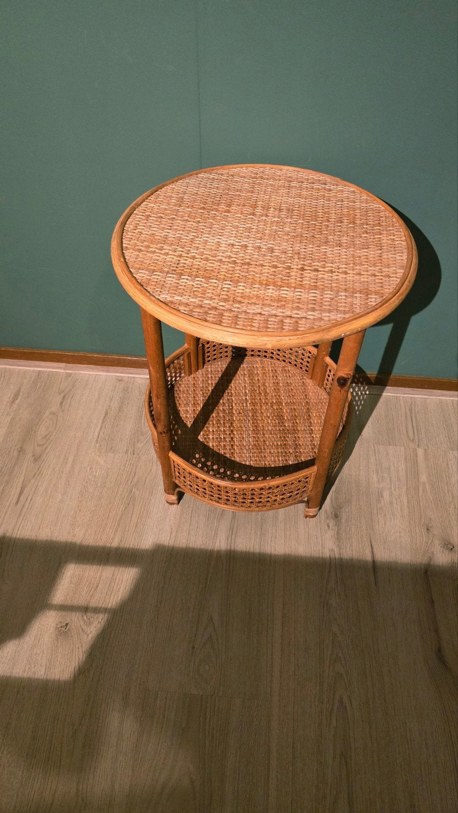 Rotan bamboe salontafeltje, Minder dan 55 cm, Rond, Zo goed als nieuw, Ophalen