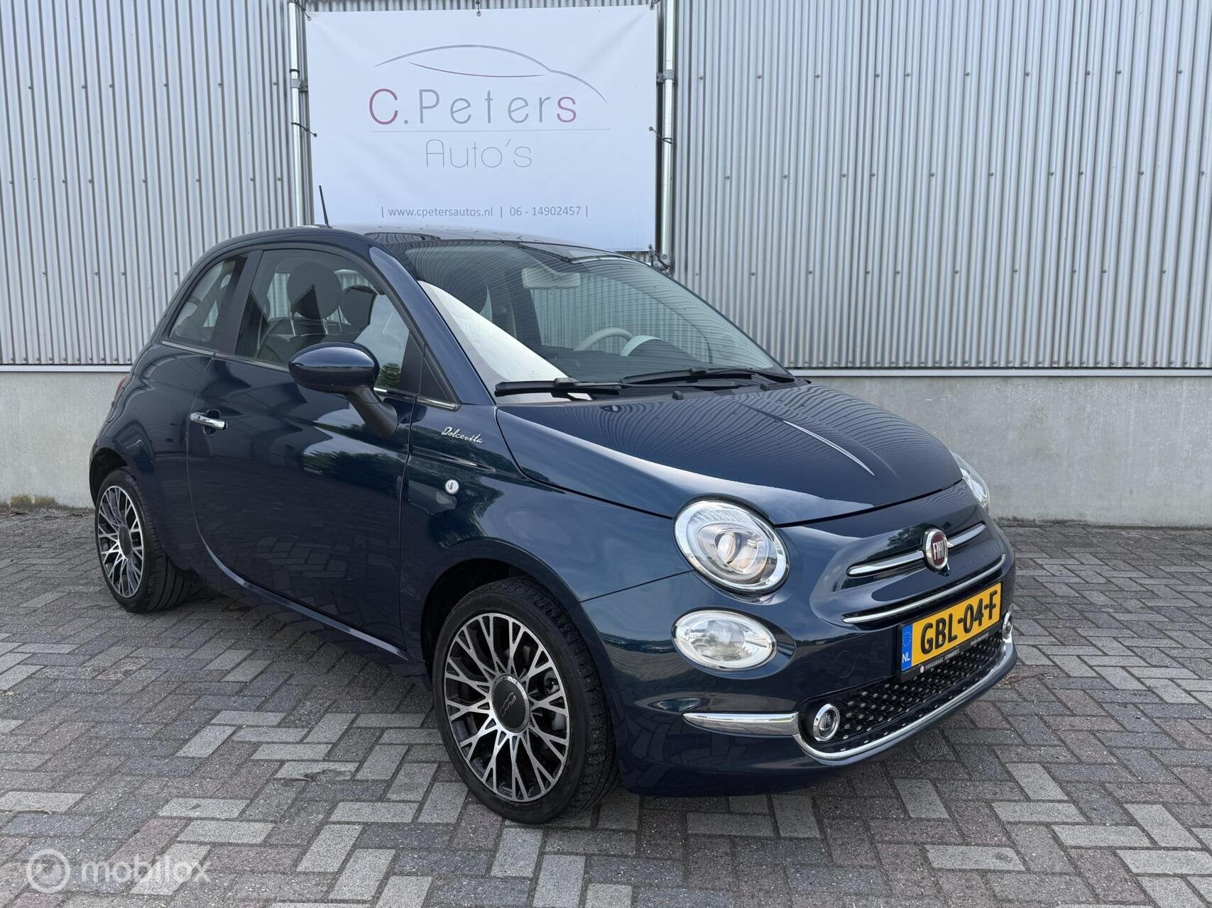 Fiat 500 1.0 Hybrid Dolcevita 2022 / Carplay / Panoramadak /, Voorwielaandrijving, Gebruikt, Euro 6, Leder en Stof