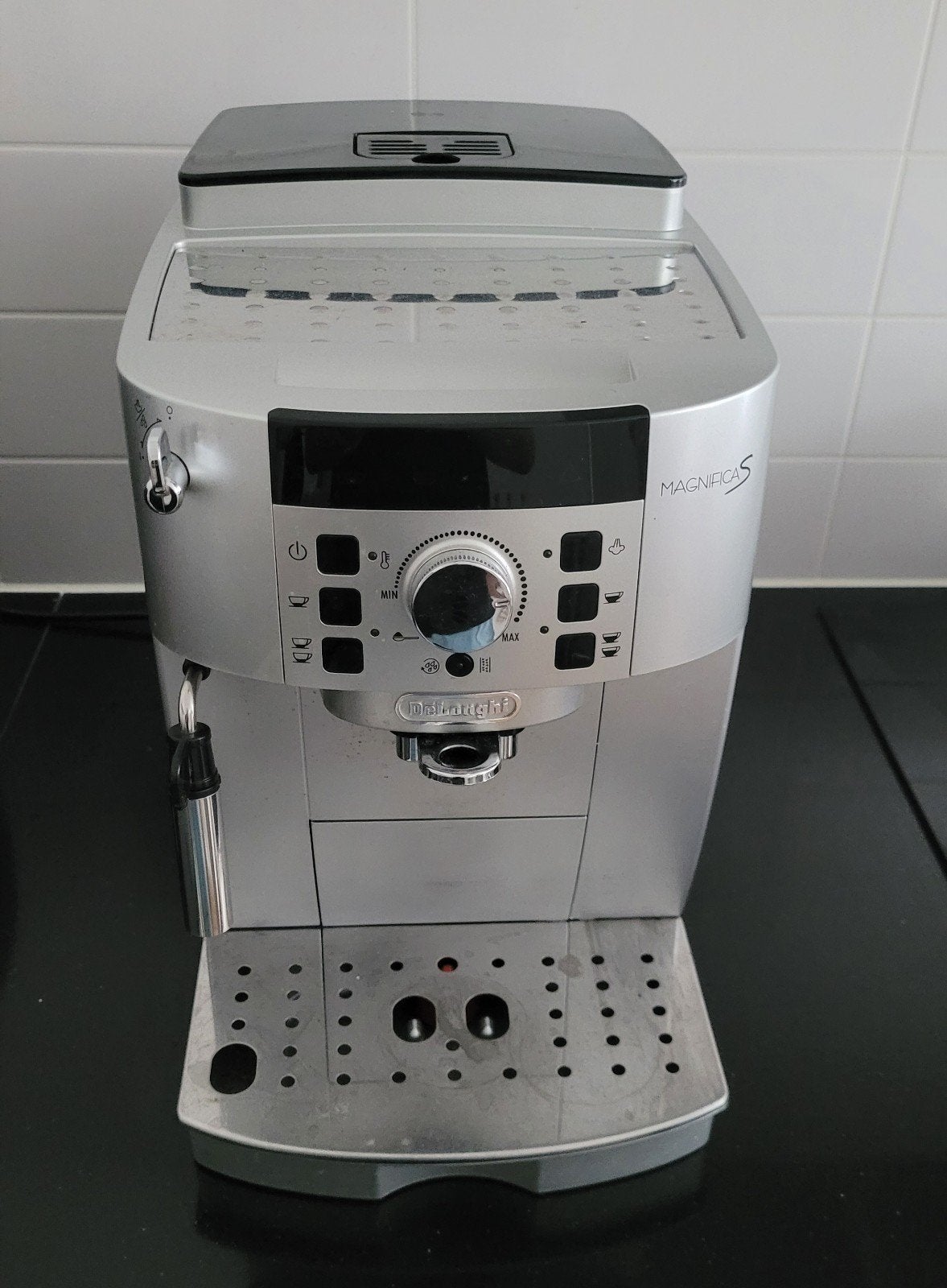 De'Longhi Magnifica S ECAM 22.110 [niet werkend], Ophalen of Verzenden, Koffiemachine
