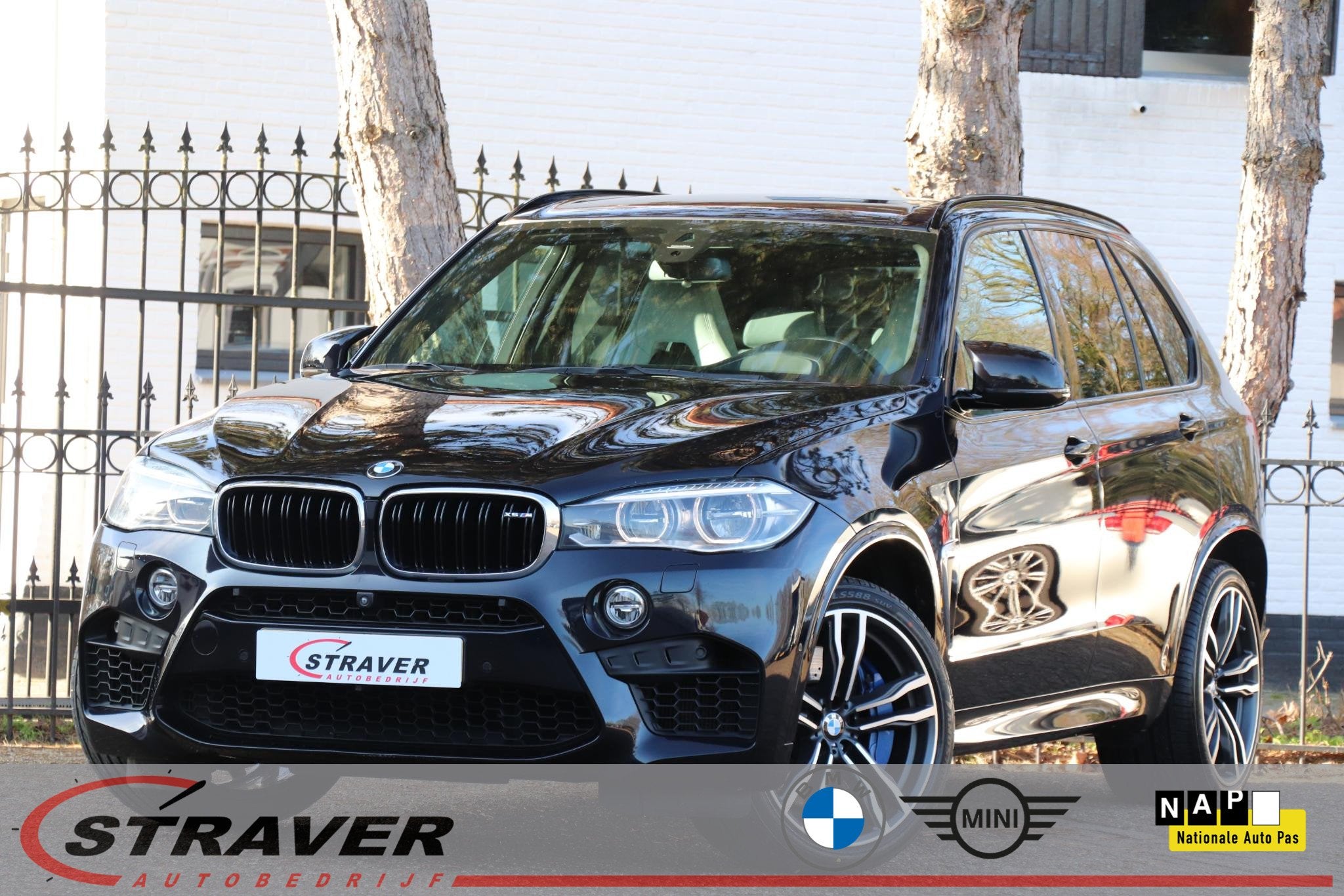 BMW X5 M |Carbon interieur |Harman/Kardon |Head-up |Surround, Gebruikt, 4395 cc, Zwart, Leder