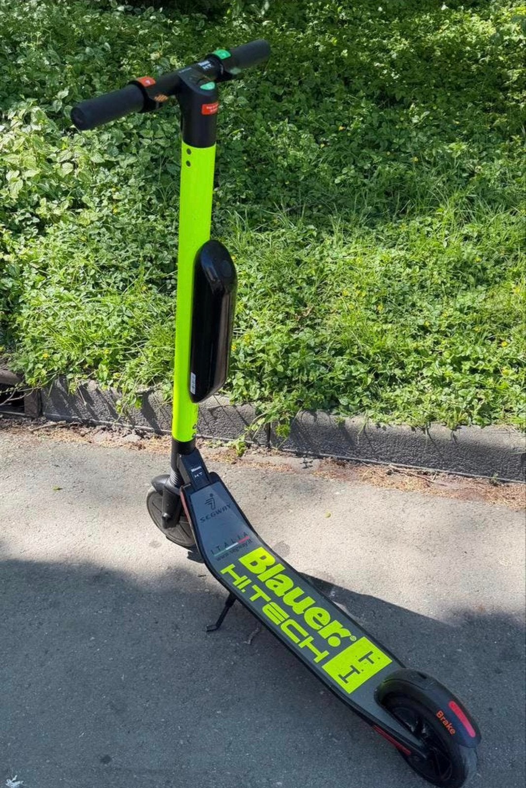 Segway Electronische Step E-Step met Gashendel 22km/h ., Fietsen en Brommers, Steps, Ophalen of Verzenden, Zo goed als nieuw, Elektrische step (E-scooter)