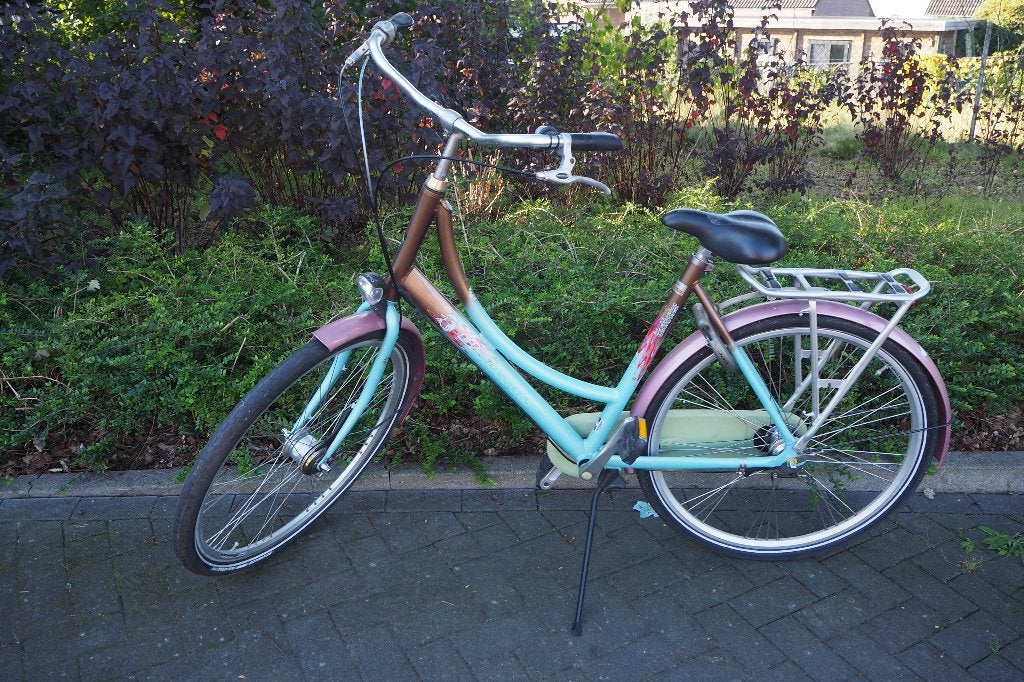 Batavus damesfiets., Ophalen, Versnellingen, Batavus, Trommelrem