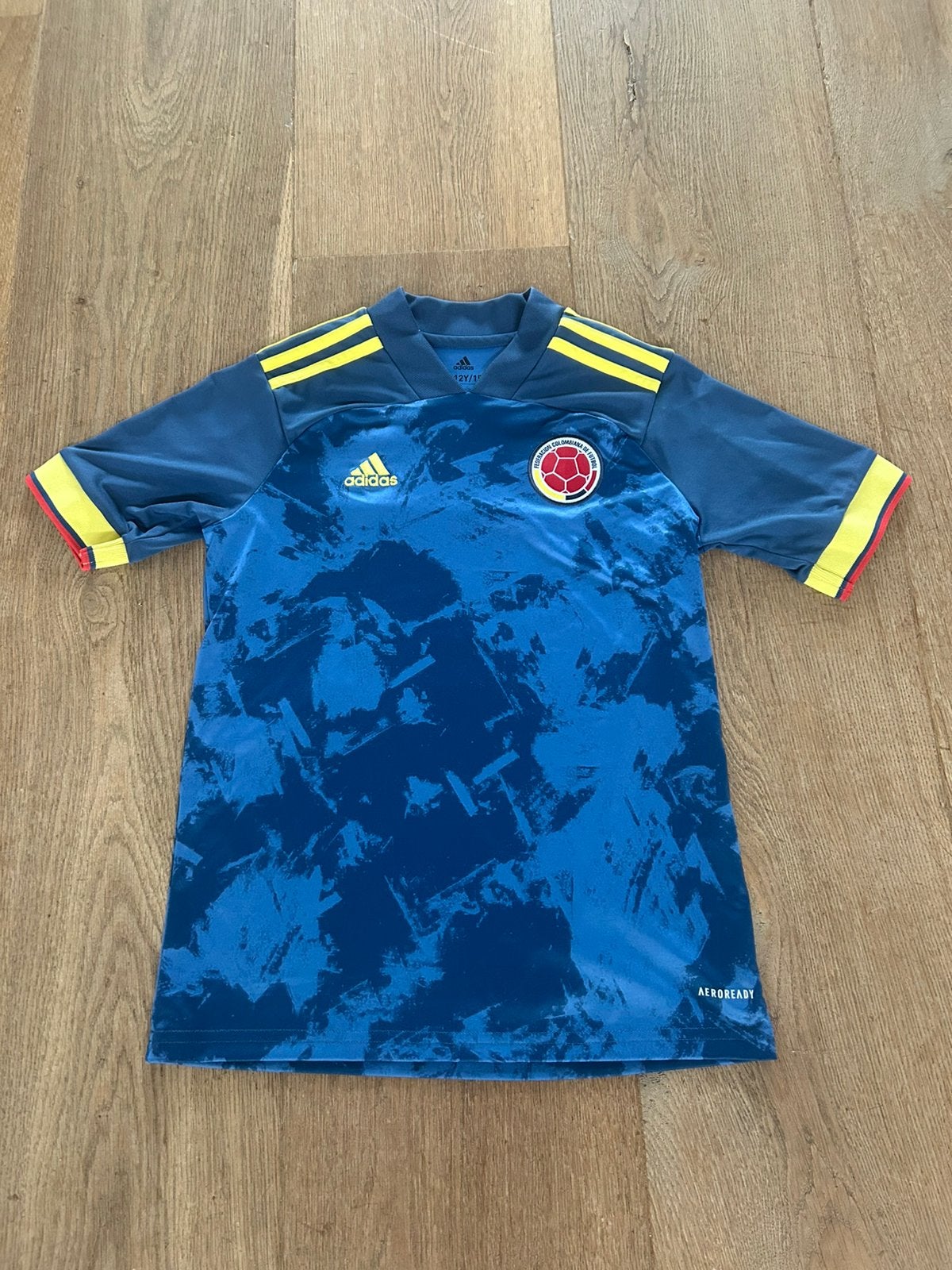 Colombia voetbalshirt, Sport en Fitness, Maat XS of kleiner, Ophalen of Verzenden, Nieuw, Shirt