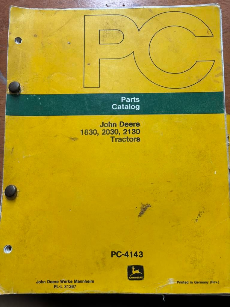 Originele John deere onderdelenboek 1830, 2030 en 2130, Ophalen of Verzenden