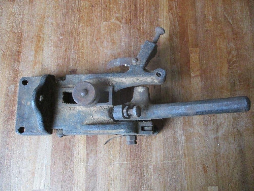 Houtbewerking onderdeel machine hout fabriek, Antiek en Kunst, Ophalen