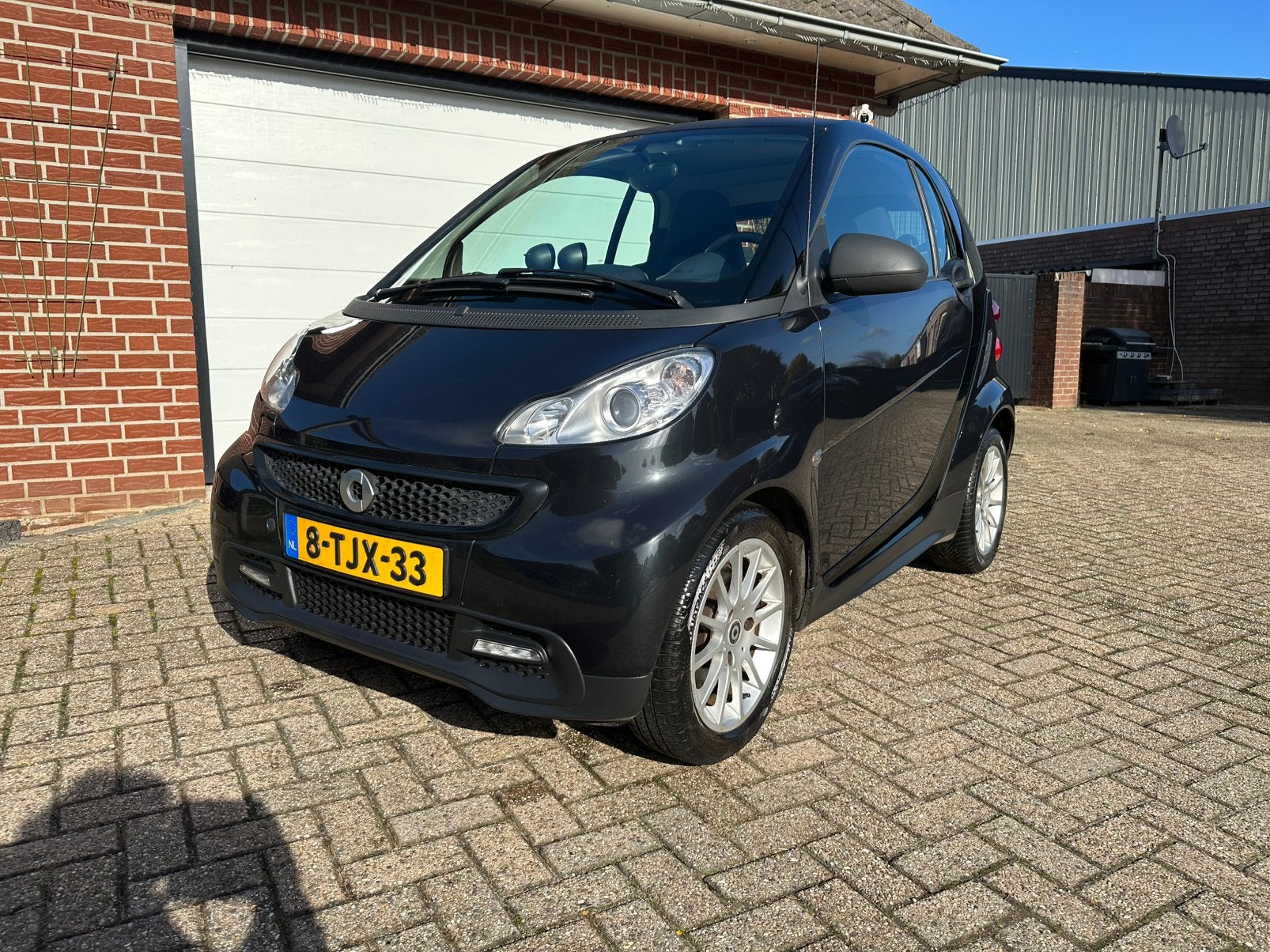 SNOOPY! SMART ForTwo 1.0 Coupe MHD 2014 AIRCO nieuwe APK, Automaat, Euro 5, Zwart, 18 €/maand