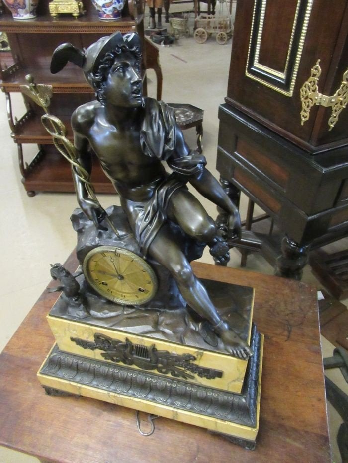 Oer 11109 antieke grote marmeren en bronzen "Hermes" pendule, Ophalen