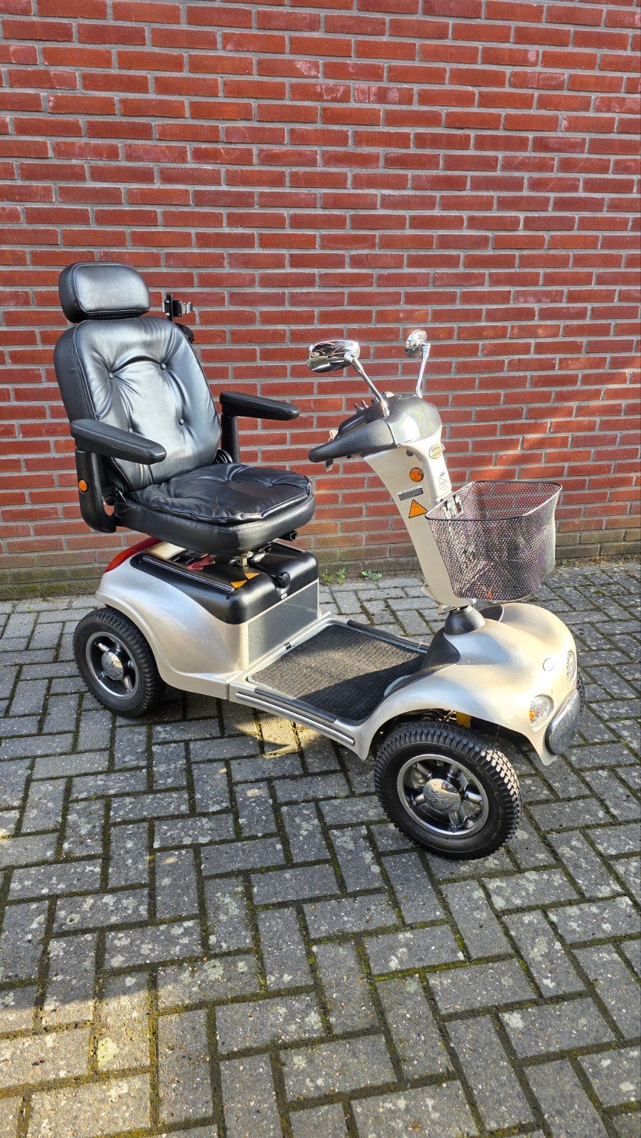 SHOPRIDER VIERWIELS SCOOTMOBIEL, Zo goed als nieuw, Ophalen, Overige merken, 16 km/u of meer