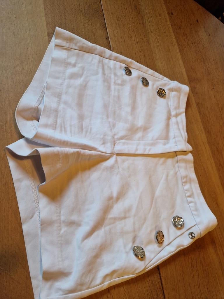 MELTING STOCKHOLM KORTE BROEK MAAT M, Kleding | Dames, Ophalen of Verzenden, Zo goed als nieuw, Kort