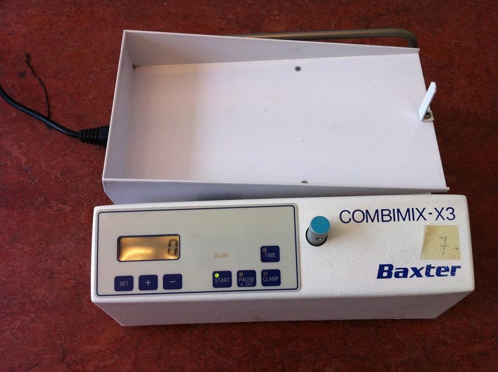 mengtoestel bloed of biochemisch lab Baxter Combimix-X3