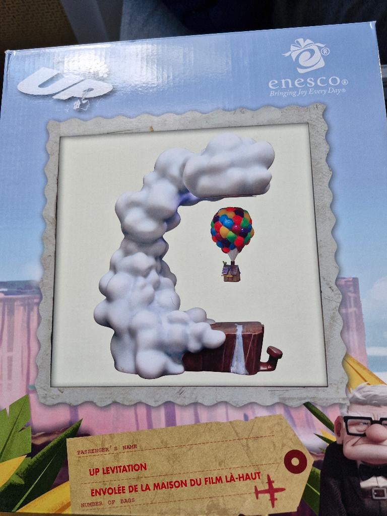 Disney beeld Up  Levitation  Grand Jester Studio Enesco, Ophalen, Overige figuren, Zo goed als nieuw, Beeldje of Figuurtje