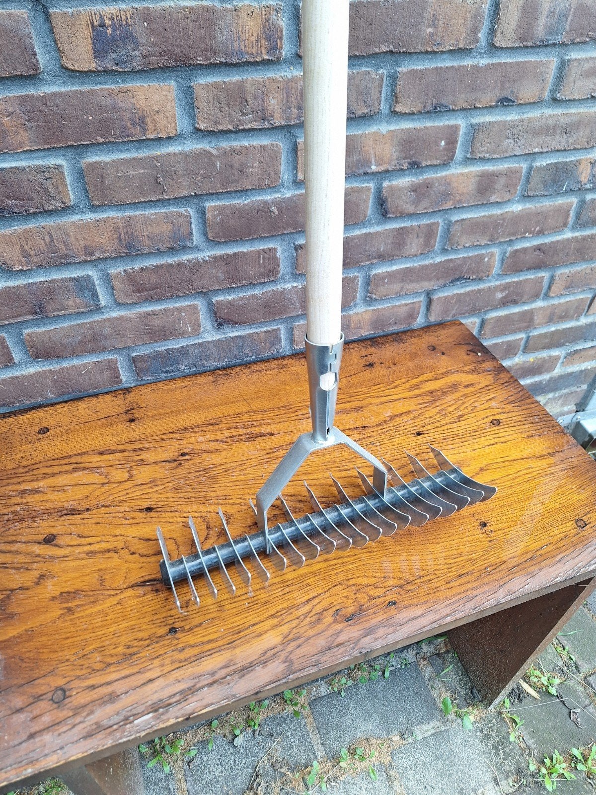 Verticuteerhark 33cm breed - Zo goed als nieuw, Ophalen, Zo goed als nieuw, Hark, Intratuin