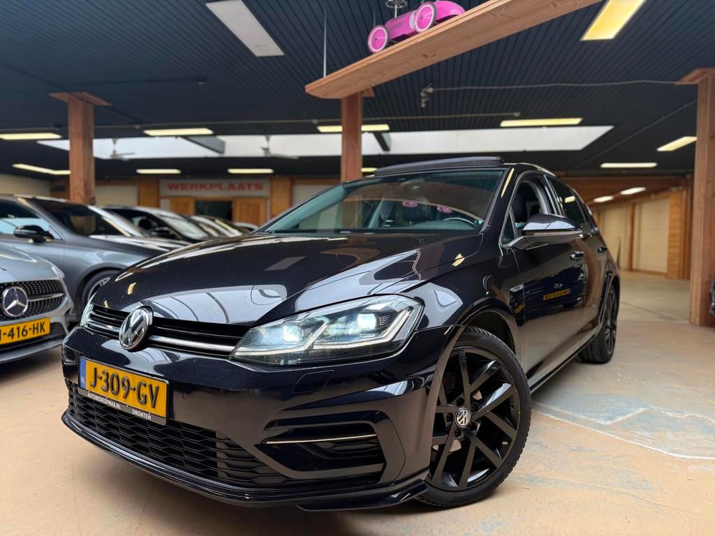 Volkswagen Golf 1.4 TSI Highline Business R Pano Carplay Cam, Auto's, Stof, Gebruikt, 4 cilinders, 150 pk