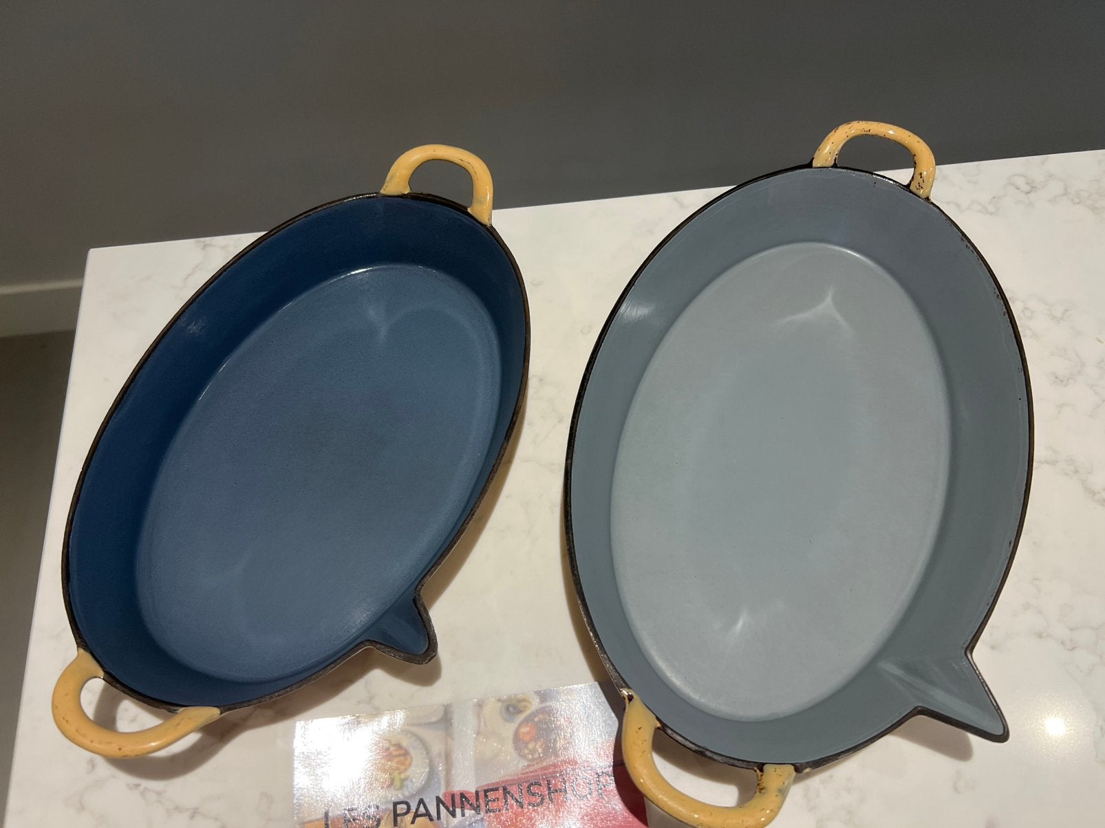 Vintage FE Belgium gietijzeren spekpannen set 30 & 34 cm, Gebruikt, Gietijzer, Overige typen, Le Creuset
