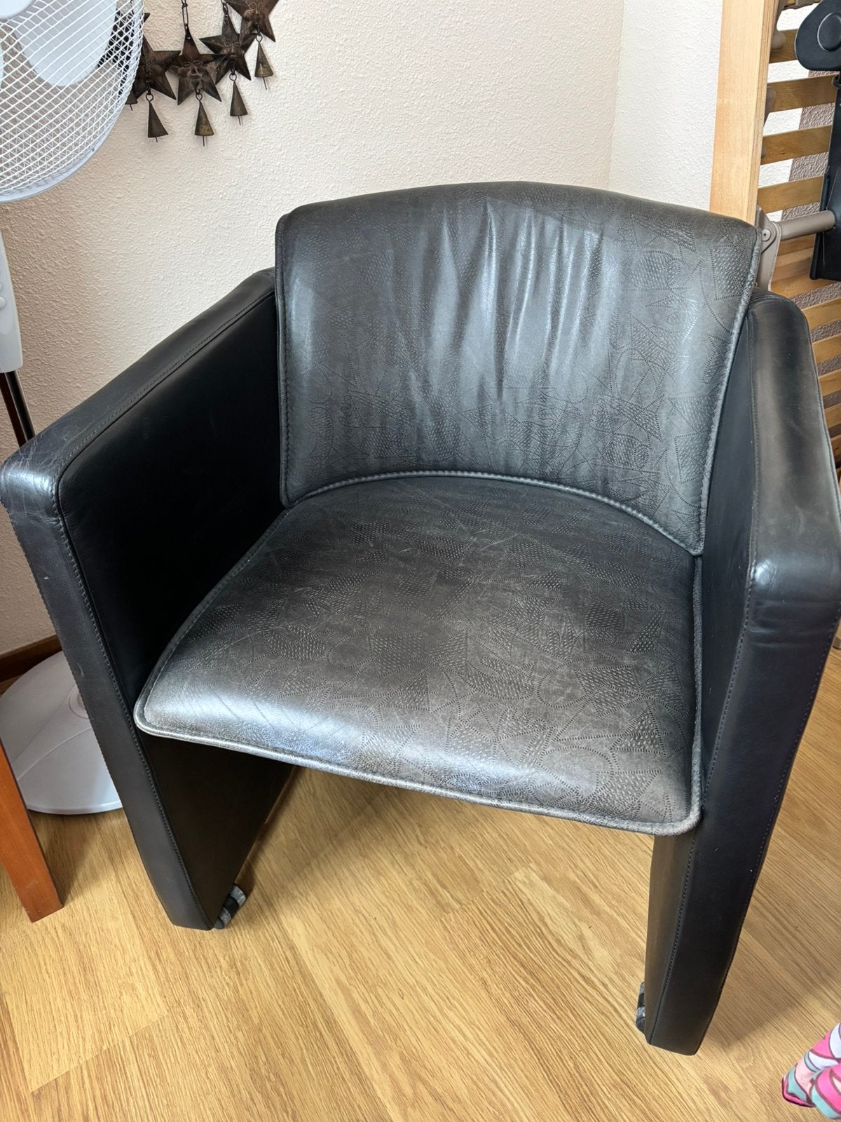 Comfortabele Leolux fauteuil, Huis en Inrichting, Fauteuils, Ophalen, Gebruikt, Minder dan 75 cm, Leer