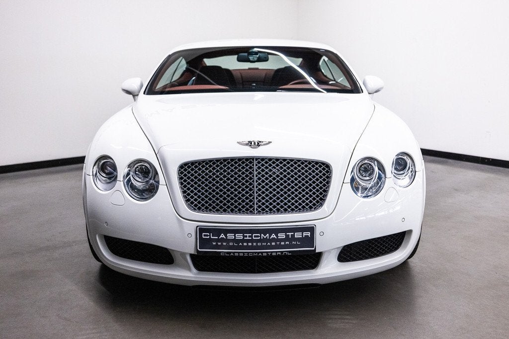 Bentley Continental GT 6.0 W12 Btw auto, Fiscale waarde €, Auto's, Bentley, Automaat, Gebruikt, 12 cilinders, Wit