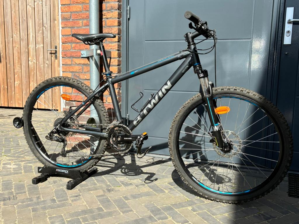 B'Twin Rockrider 500 MTB 26" Hardtail, Fietsen en Brommers, Fietsen | Mountainbikes en ATB, Gebruikt, Overige merken, Minder dan 45 cm
