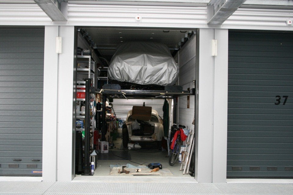 Opslagruimte / Garagebox te huur Helmond