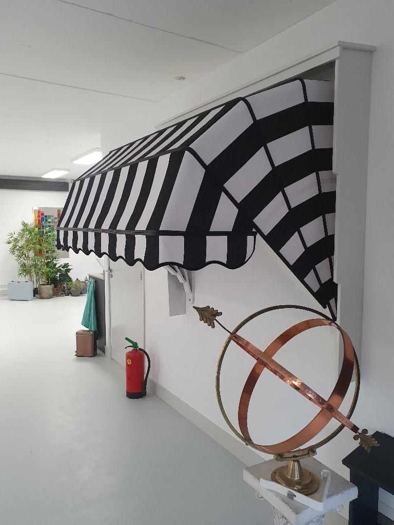 markies, Ophalen, Zo goed als nieuw, Markies, 250 cm tot 450 cm