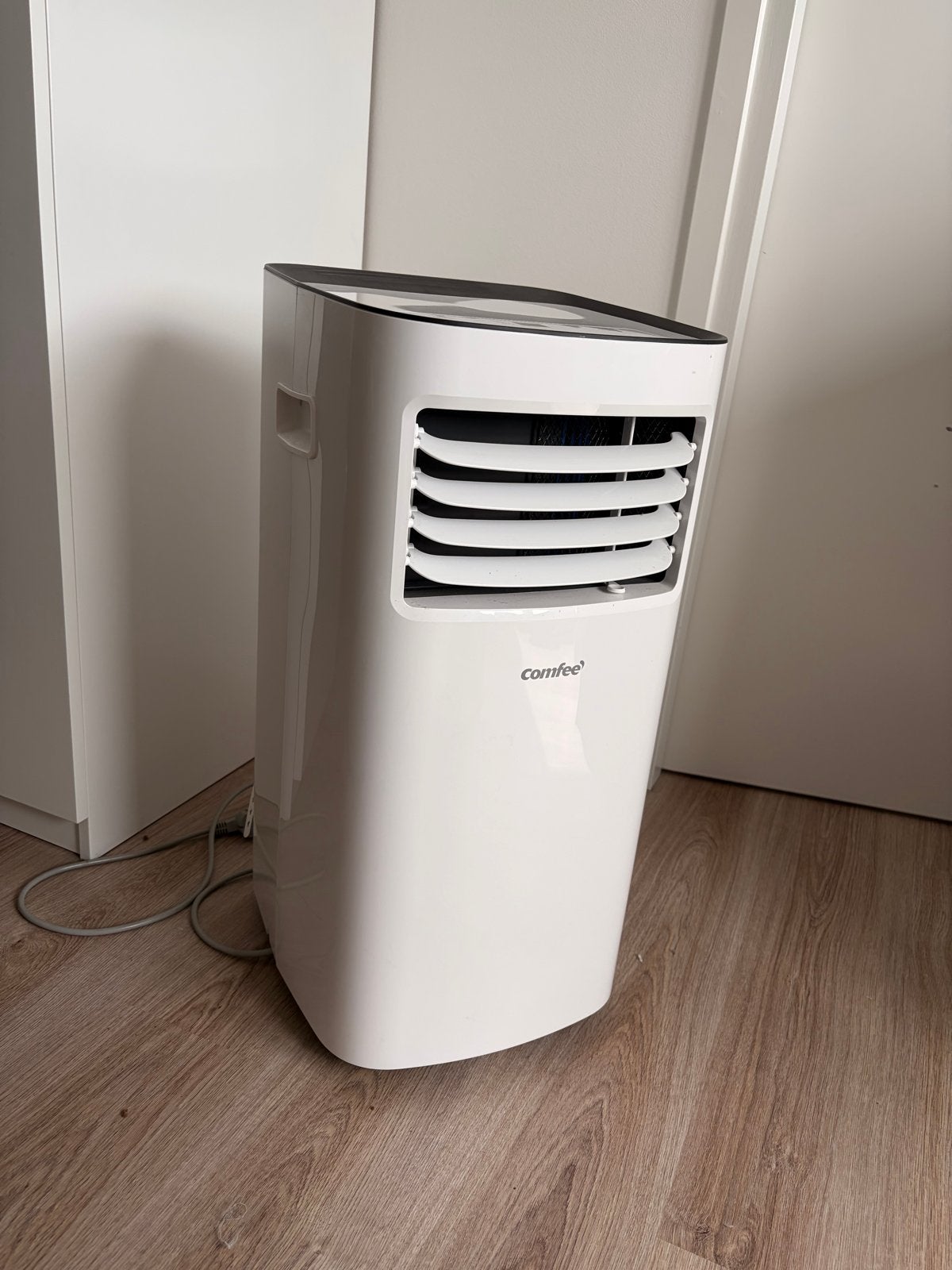 Mobiele Airco - Comfee, Witgoed en Apparatuur, Ophalen, Minder dan 60 m³, 3 snelheden of meer, Zo goed als nieuw