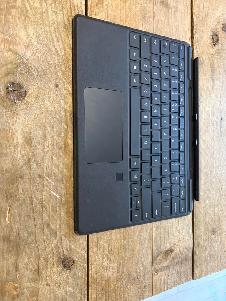 Microsoft Surface Type Cover Toetsenbord Pro 9, Computers en Software, Toetsenborden, Ophalen of Verzenden, Qwerty, Zo goed als nieuw