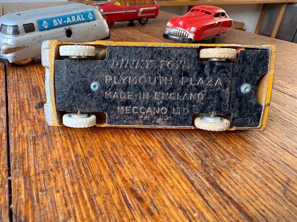Dinky Toys Meccano Plymouth Plaza 450 Metro Cab, Ophalen of Verzenden