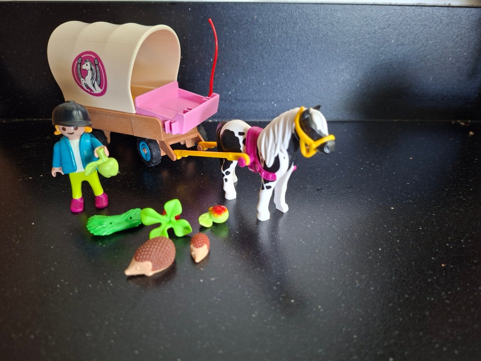 PLAYMOBIL pony met Huifkar en Figuur 70998, Ophalen of Verzenden