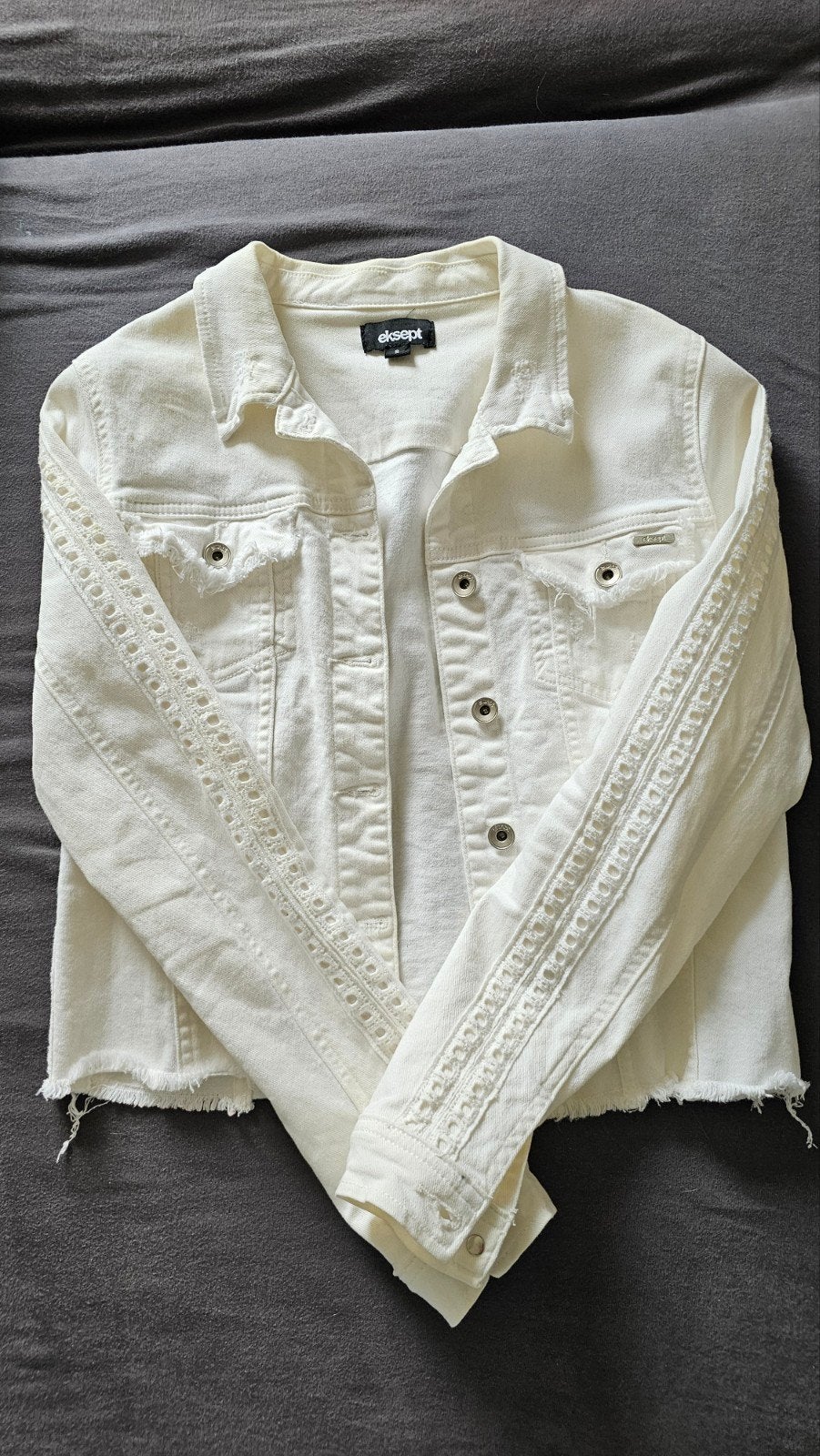 Kort jasje jeans wit maat S, Maat 38/40 (M), Wit, Nieuw, Ophalen of Verzenden