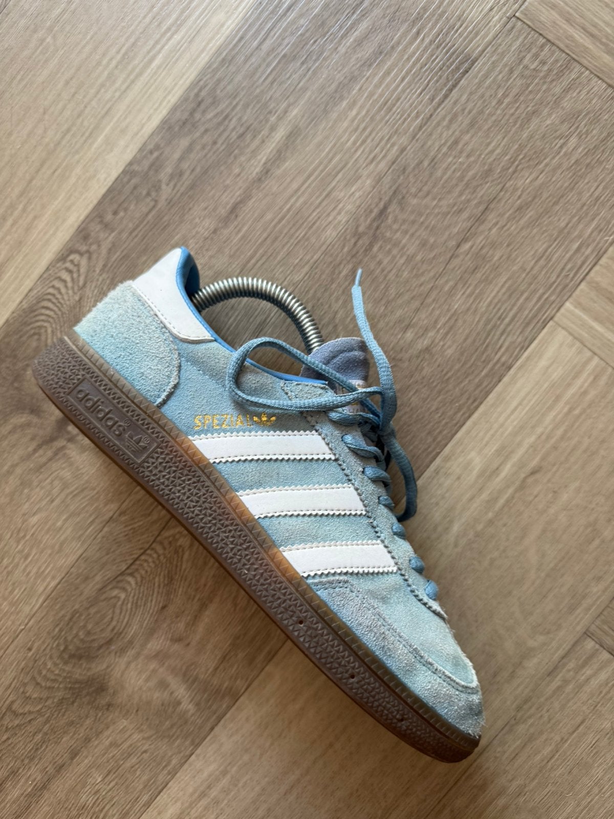 Adidas spezial suede baby blue 38, Ophalen of Verzenden, Zo goed als nieuw, Blauw, Sneakers of Gympen
