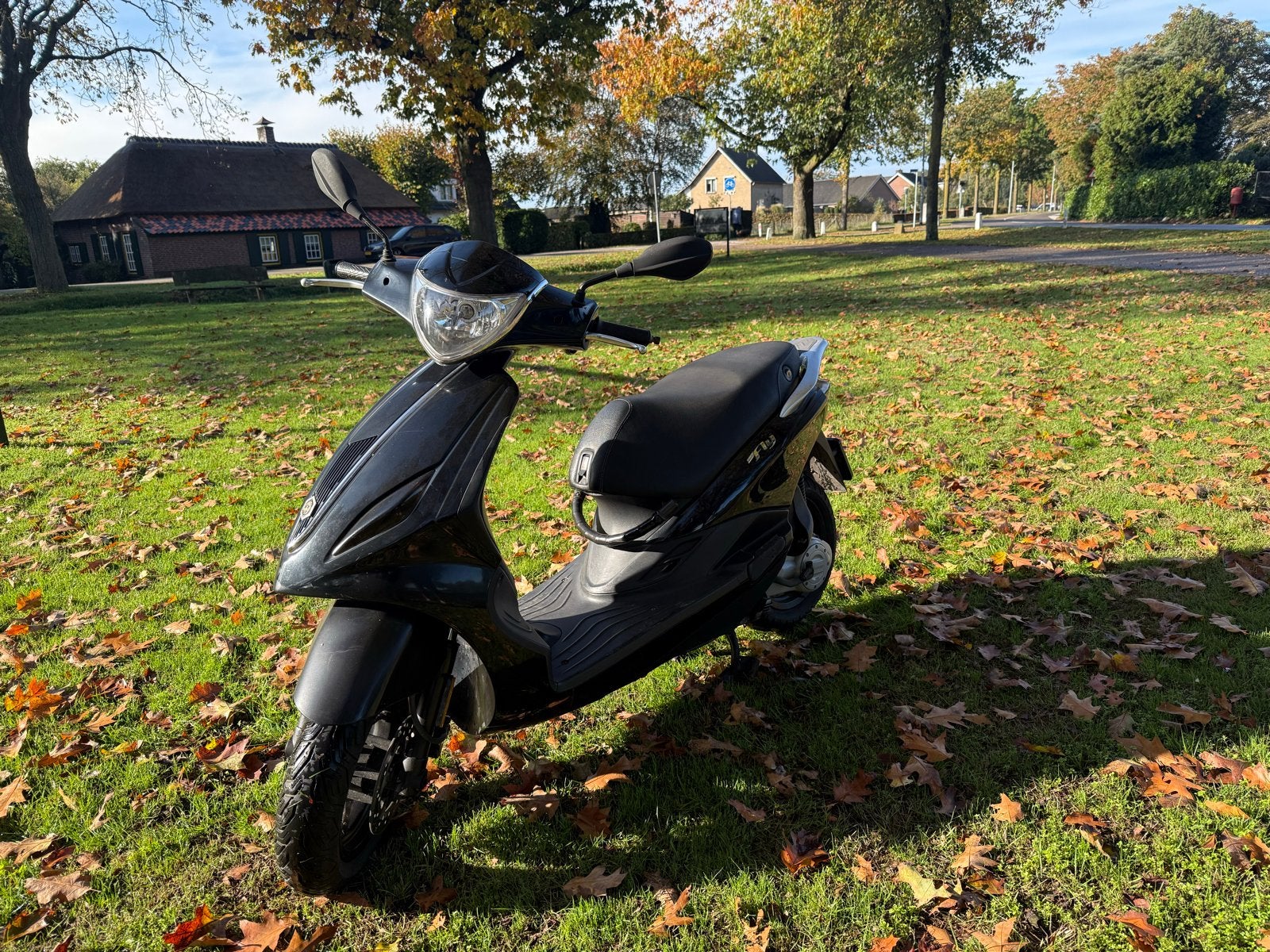 Piaggio Zip Fly 50cc 4t, Ophalen, Zo goed als nieuw, Fly, Benzine