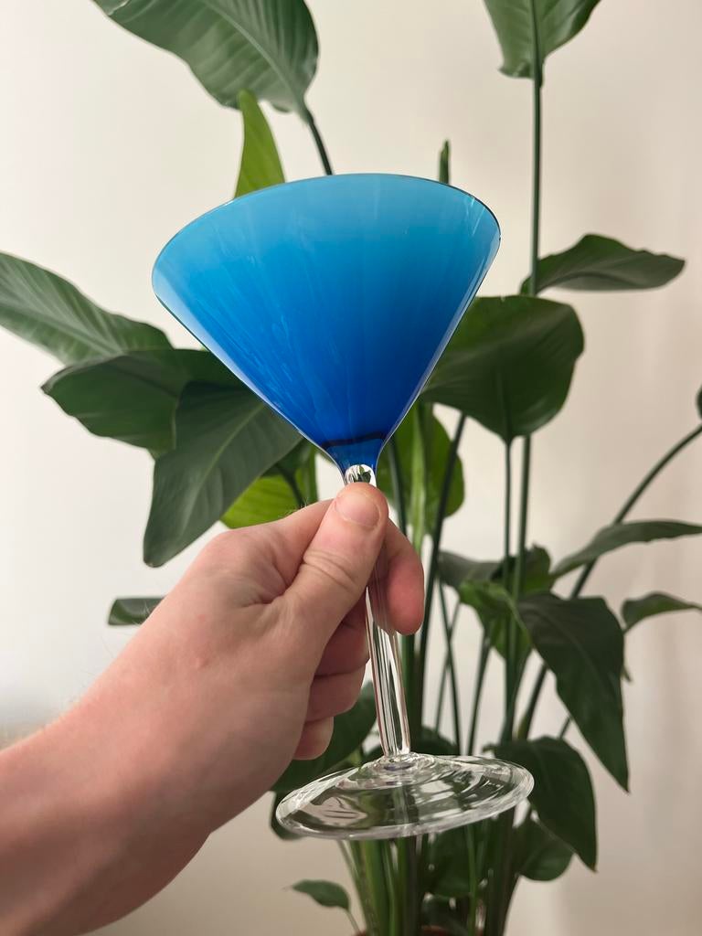 Set van 4 gekleurde martiniglazen voor feestelijke cocktails, Ophalen of Verzenden, Zo goed als nieuw, Overige typen