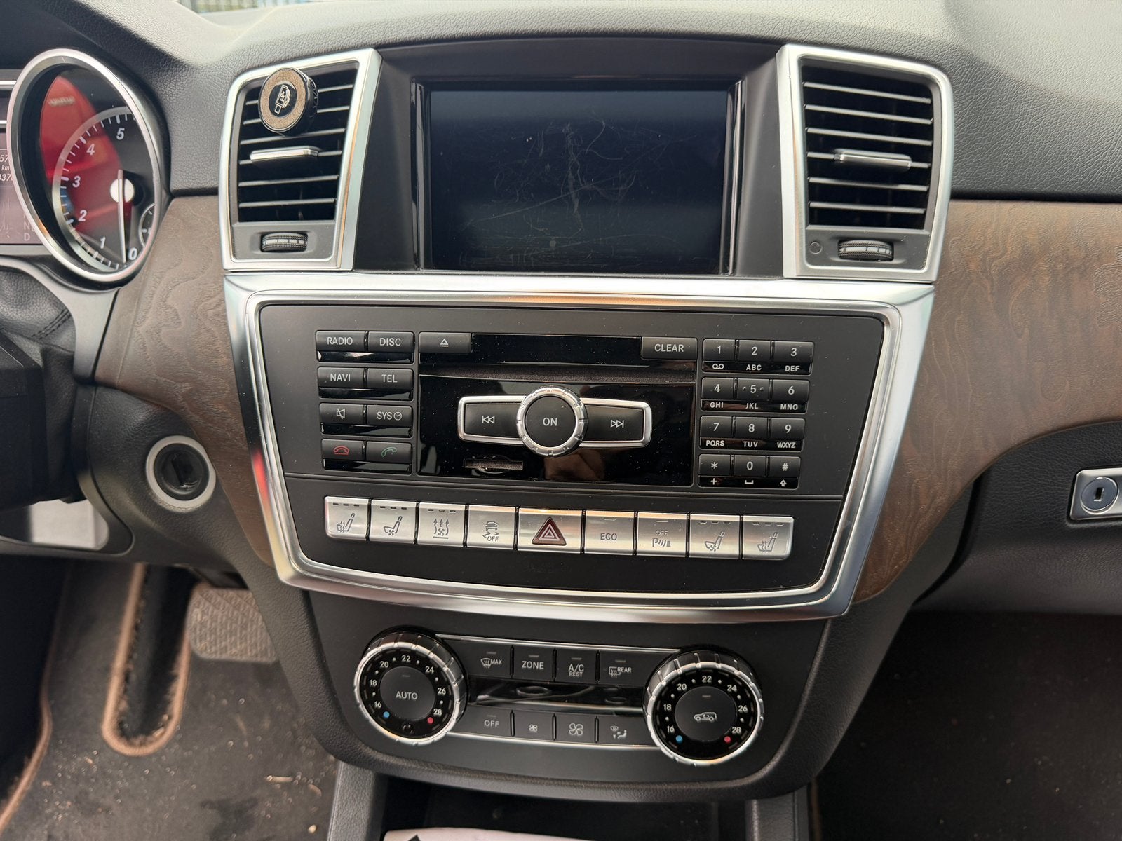 Mercedes CarPlay Inbouw | Apple CarPlay & Android Auto, Ophalen, Nieuw, Nederland, Update
