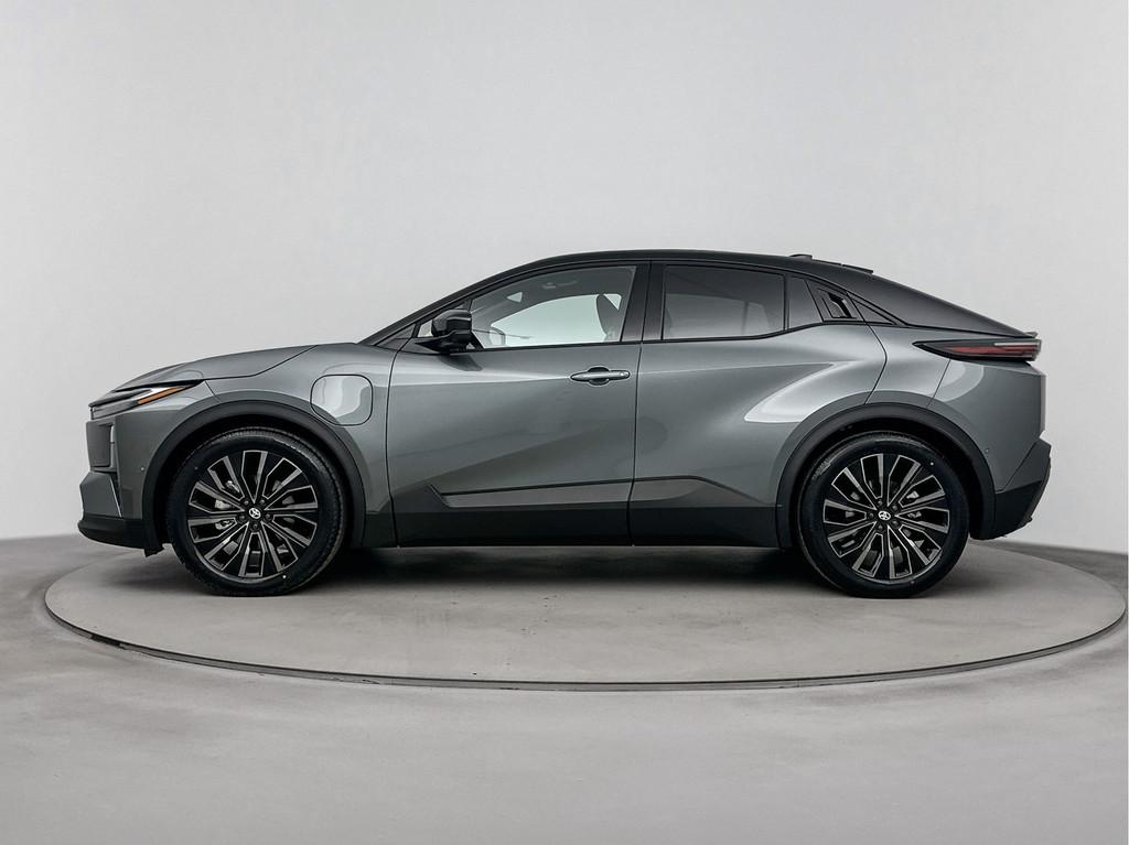 Toyota C-HR+ Executive AWD 77 kWh + Plus Pakket | NIEUW & DI, Auto's, Automaat, 12 maanden, Overige modellen, Leder en Stof