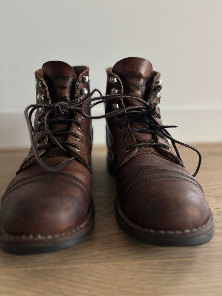 Red Wing schoenen maat 37.5, Kleding | Dames, Ophalen, Zo goed als nieuw, Rood, Sneakers of Gympen