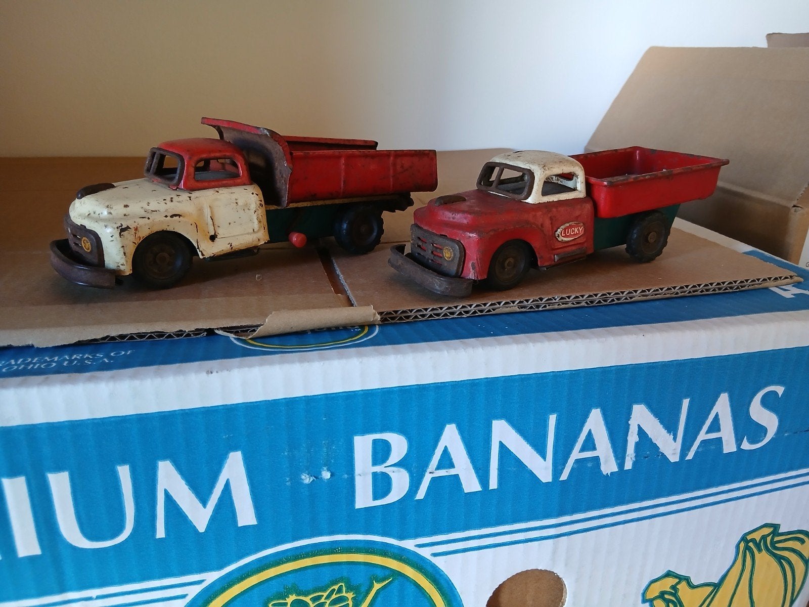 Vintage Lucky Japan Kiepwagen Speelgoedauto - Rood/Wit, Antiek en Kunst, Ophalen of Verzenden