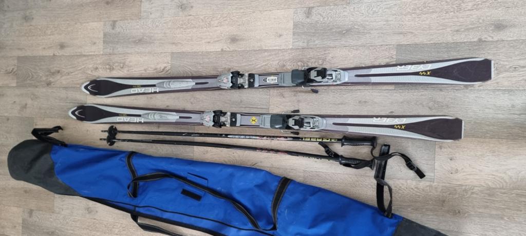 Gratis  HEAD cyber x44 ski's inclusief stokken en opbergtas, Sport en Fitness, Skiën en Langlaufen, 160 tot 180 cm, Gebruikt, Ophalen of Verzenden