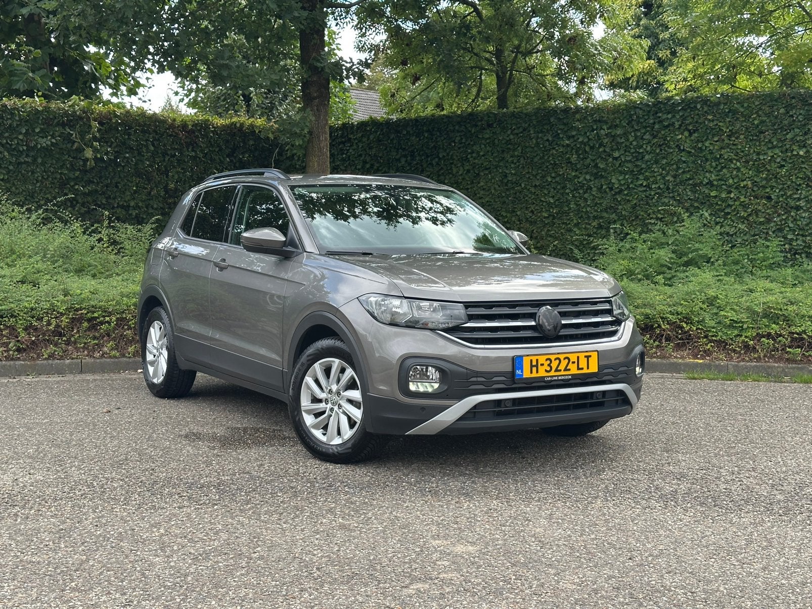 Volkswagen T-Cross 1.0 TSI DEALER.ODH/AUTOMAAT/CARPLAY/STOEL, Zwart, Bedrijf, 630 kg, 115 pk