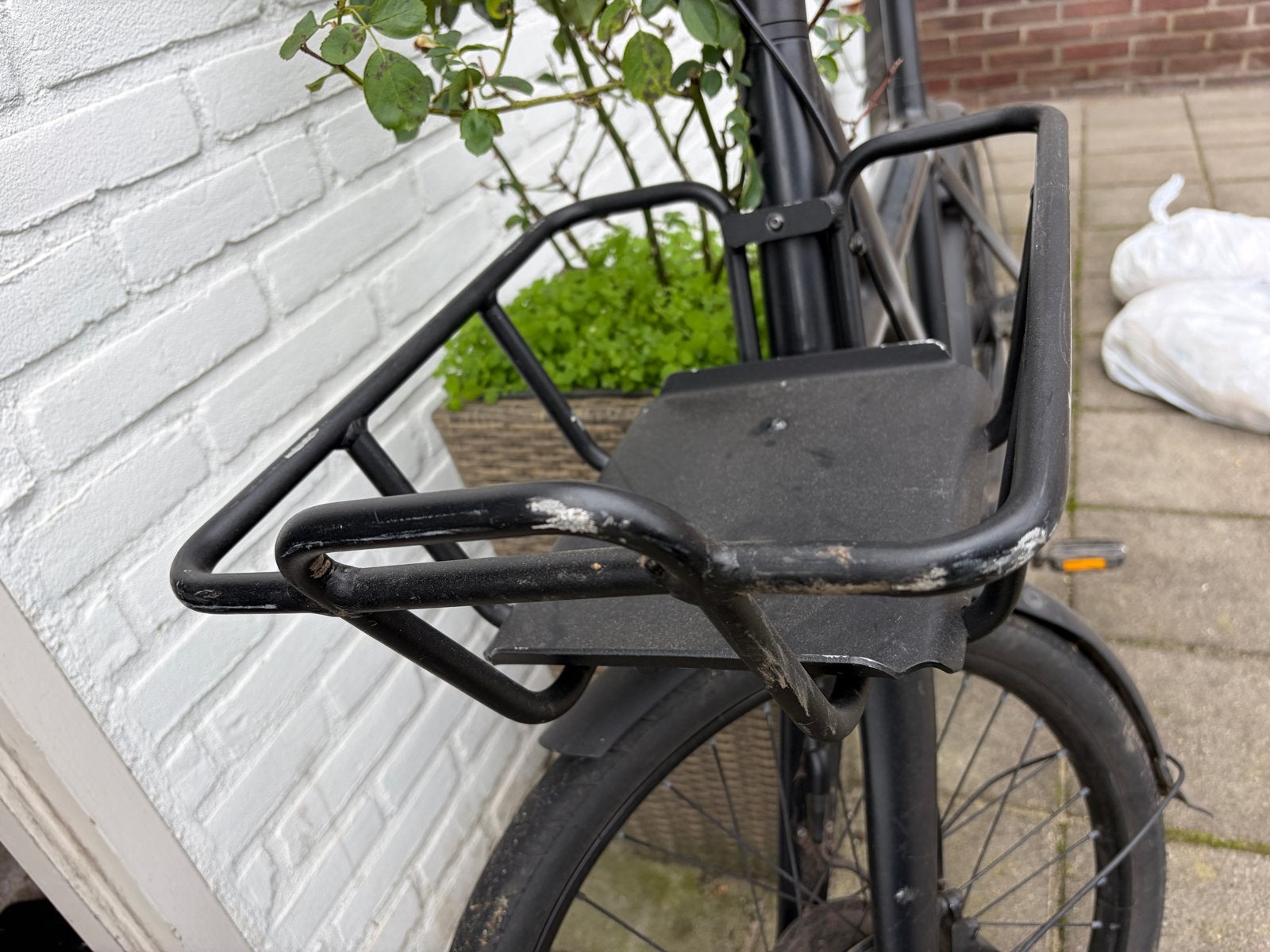Foto 4 van VanMoof X3 E-bike met voordrager - storing - beschadigingen