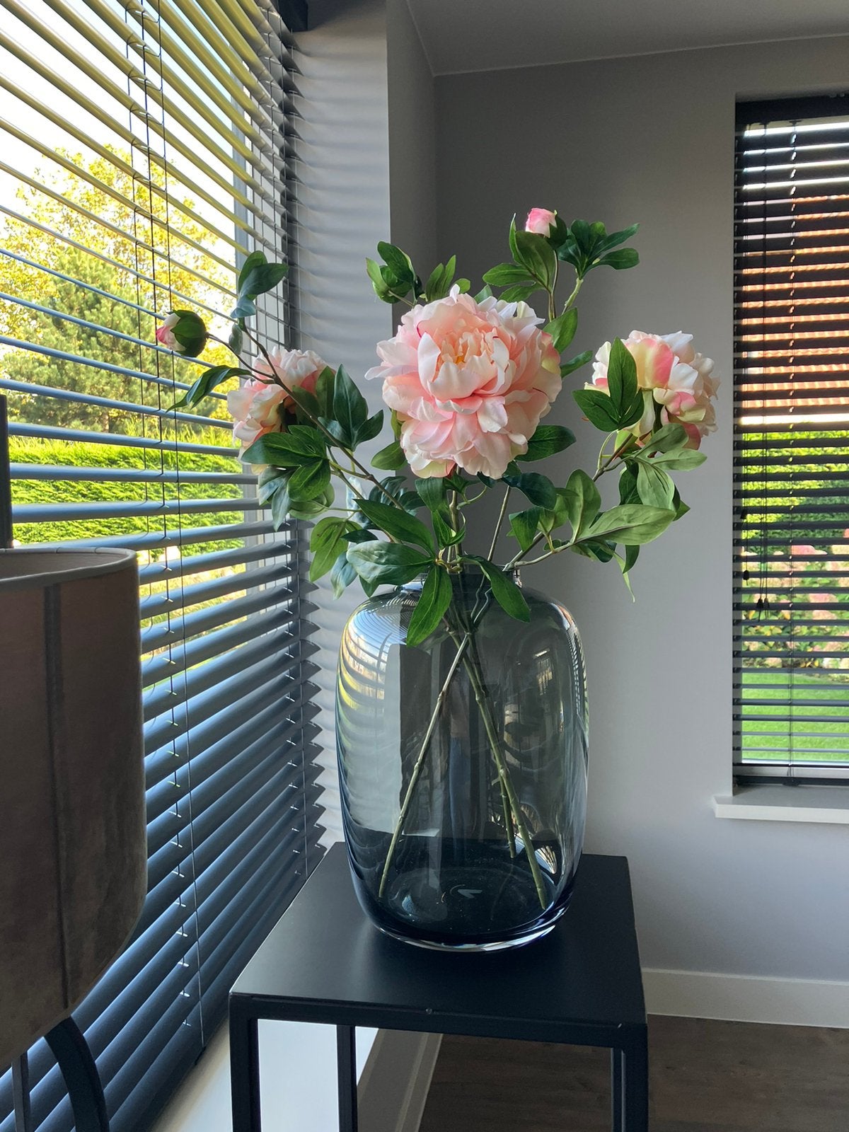 Zijden silk pioenrozen 68cm zacht roze NIEUW!, Binnen, Info@flowersbymirjam.nl, Kunstbloem, Transformatorstraat 6a